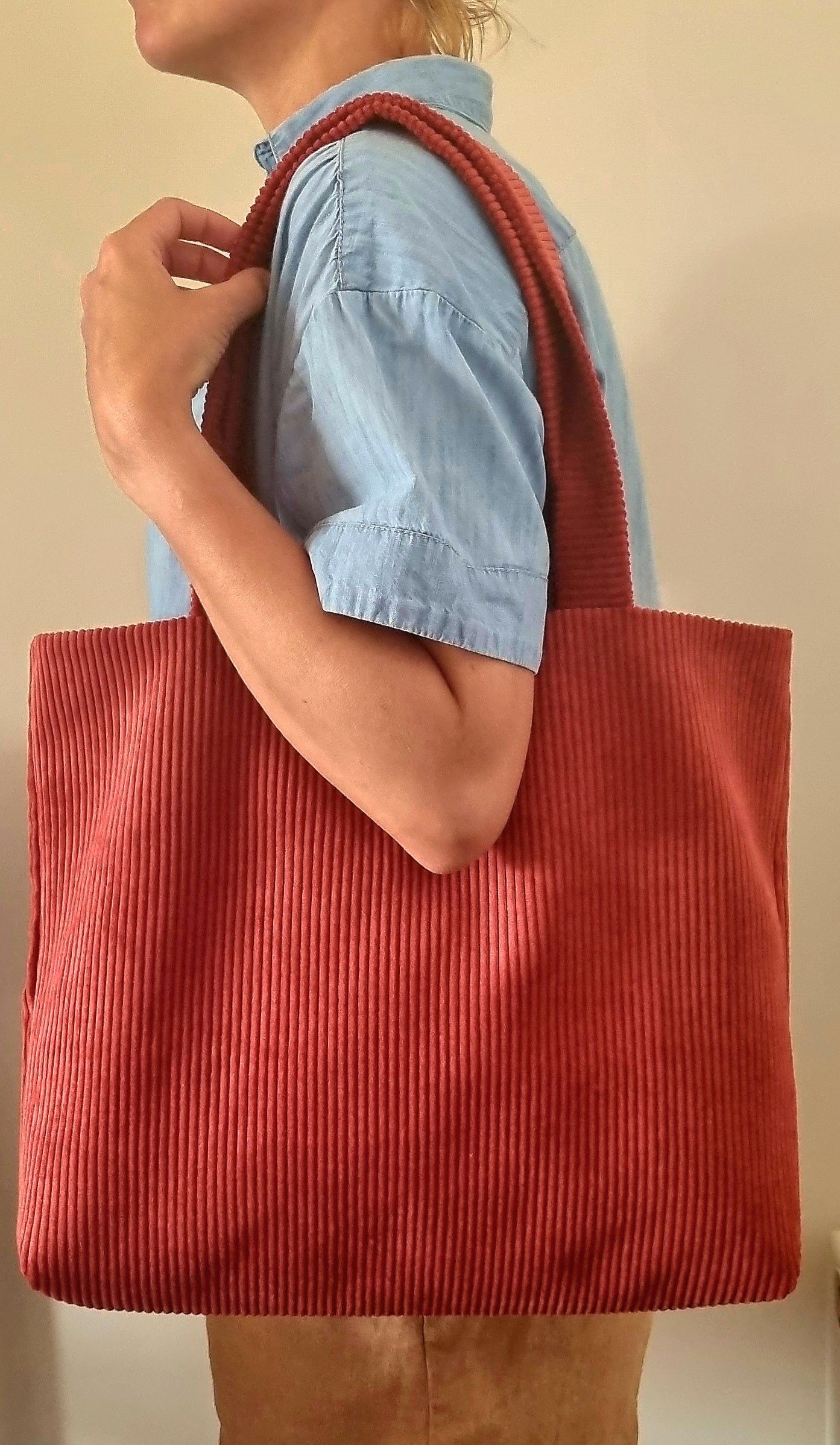 Sac cabas velours côtelé bordeaux