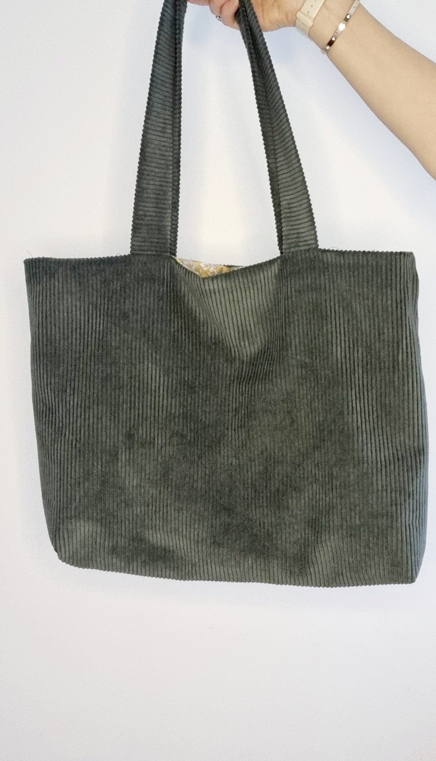 Sac cabas velours côtelé vert kaki