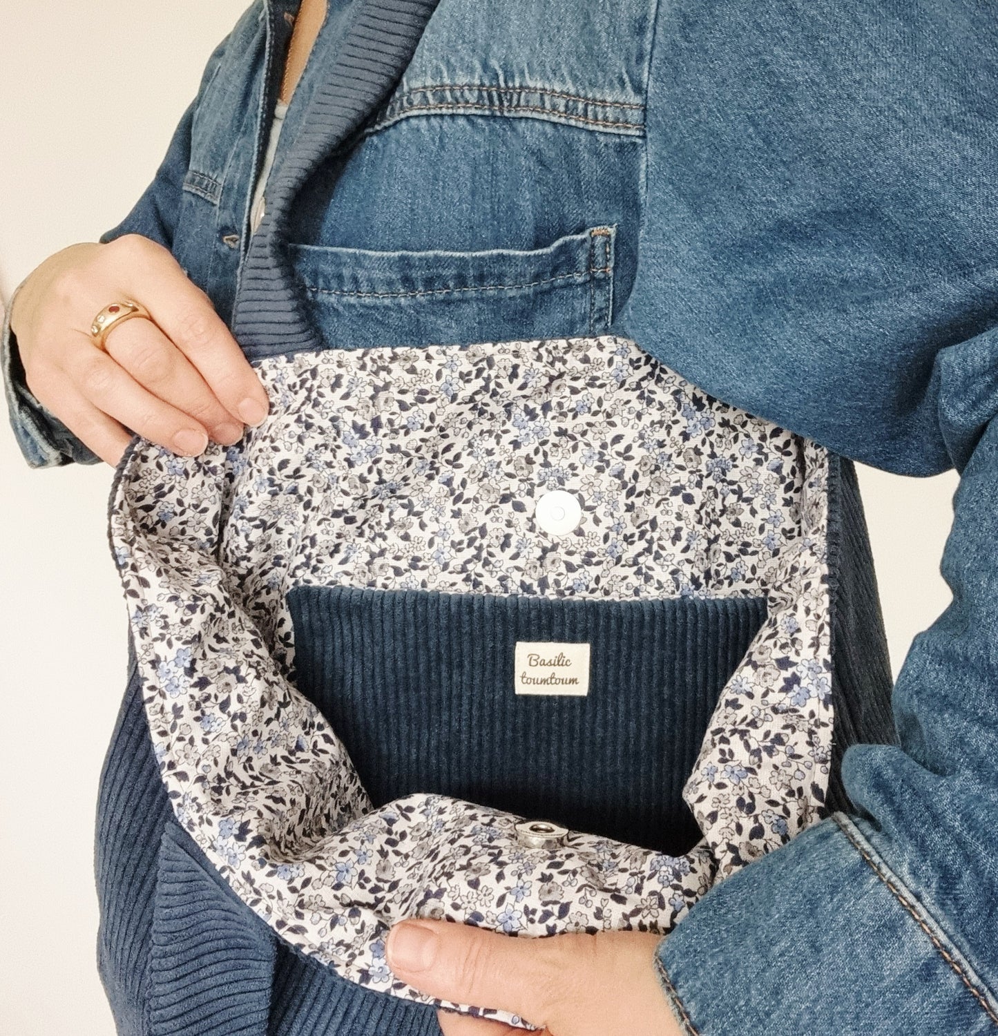 Marineblaue Cord-Einkaufstasche